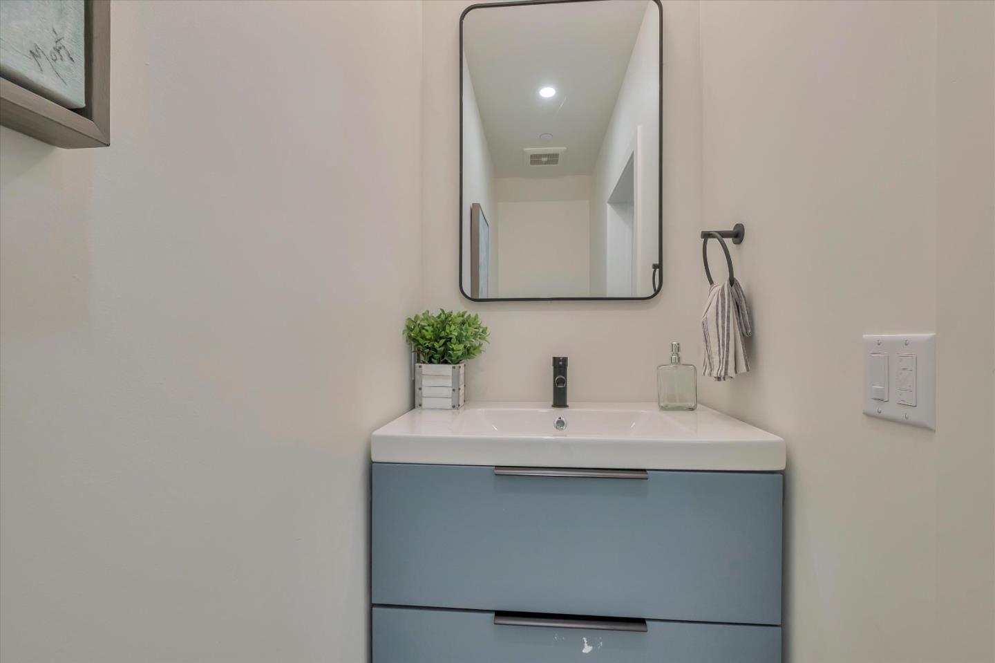 Detail Gallery Image 25 of 37 For 119 Darlington Ln, Soquel,  CA 95073 - 3 Beds | 2/1 Baths