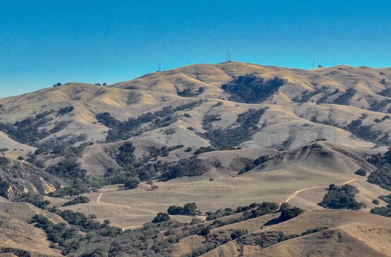 Detail Gallery Image 15 of 28 For 297 Corral De Tierra Rd, Salinas,  CA 93908 - – Beds | – Baths