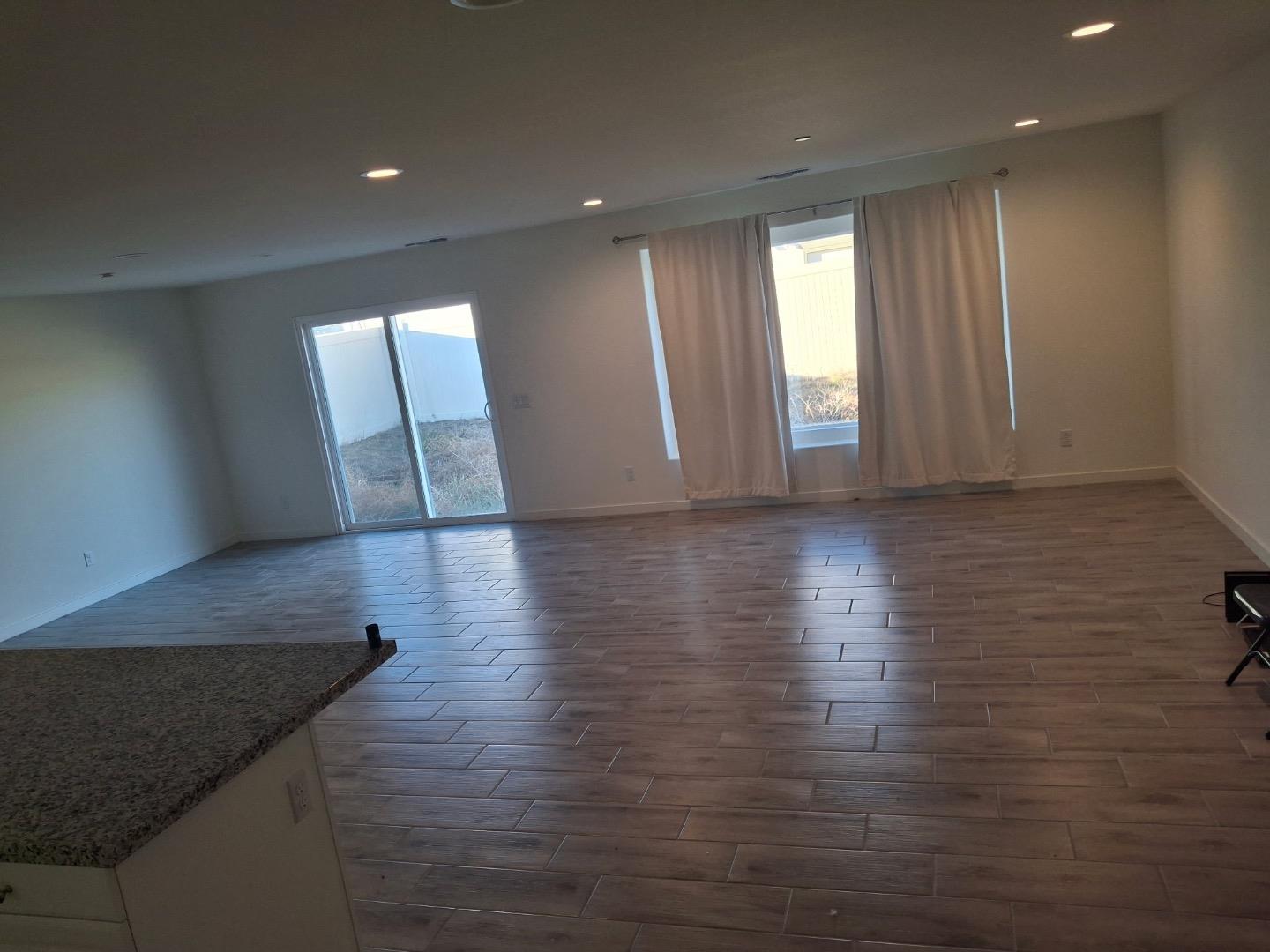 Detail Gallery Image 12 of 27 For 3135 Stargazer St, Hemet,  CA 92543 - 3 Beds | 2 Baths