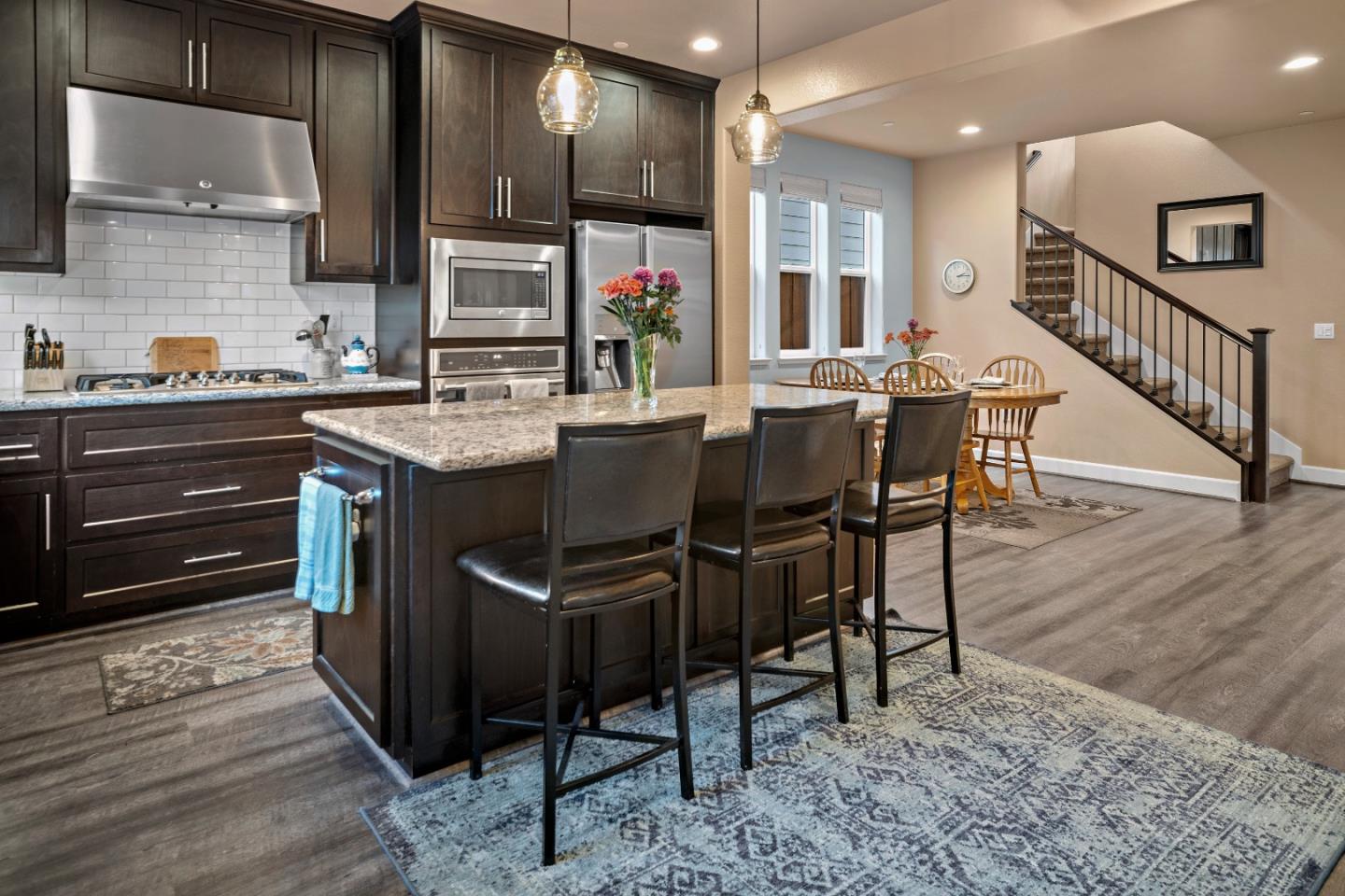 Detail Gallery Image 10 of 48 For 2760 Bungalow Dr, Marina,  CA 93933 - 3 Beds | 2/1 Baths