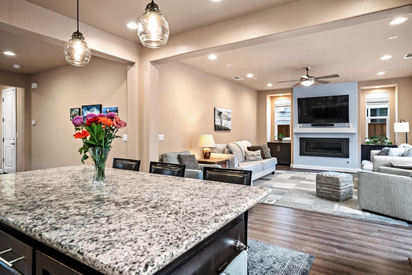 Detail Gallery Image 16 of 48 For 2760 Bungalow Dr, Marina,  CA 93933 - 3 Beds | 2/1 Baths