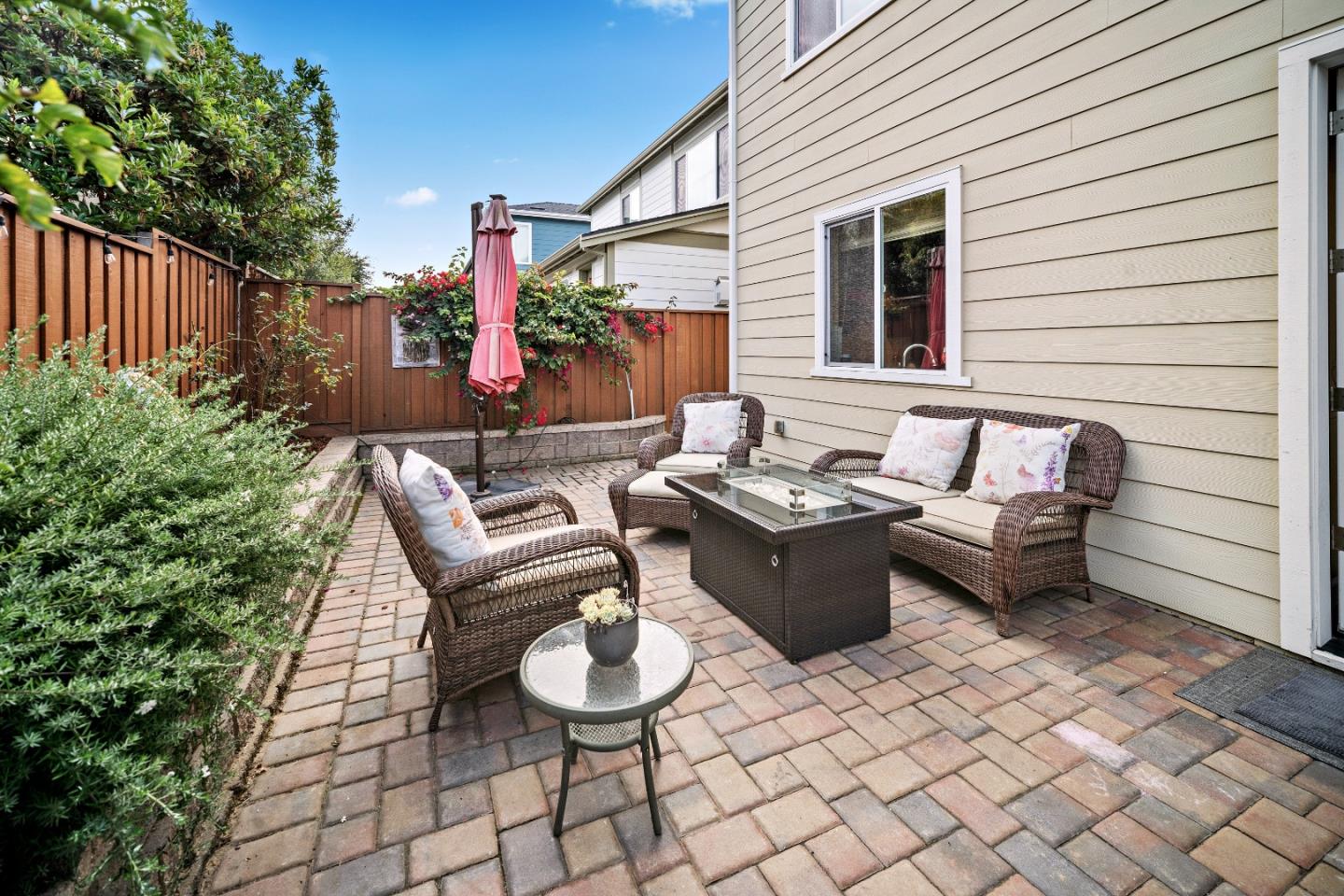 Detail Gallery Image 41 of 48 For 2760 Bungalow Dr, Marina,  CA 93933 - 3 Beds | 2/1 Baths