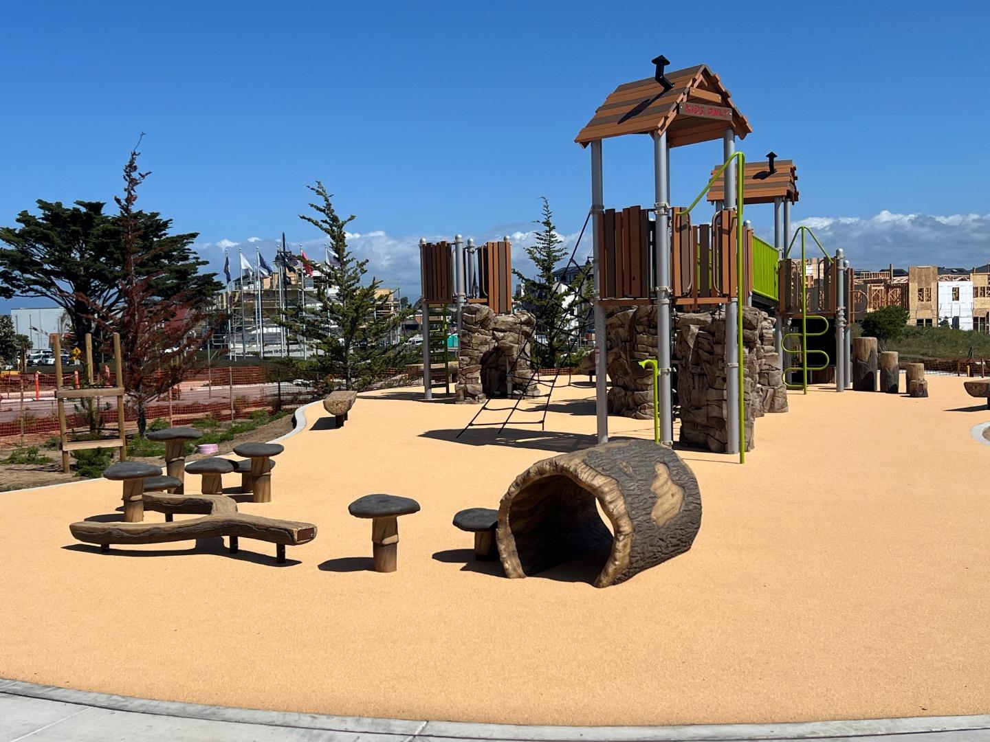 Detail Gallery Image 46 of 48 For 2760 Bungalow Dr, Marina,  CA 93933 - 3 Beds | 2/1 Baths