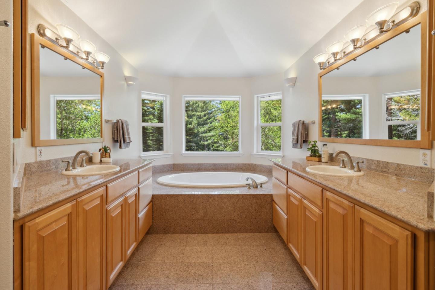 Detail Gallery Image 20 of 61 For 716 Dry Well Rd, Boulder Creek,  CA 95006 - 4 Beds | 2/1 Baths