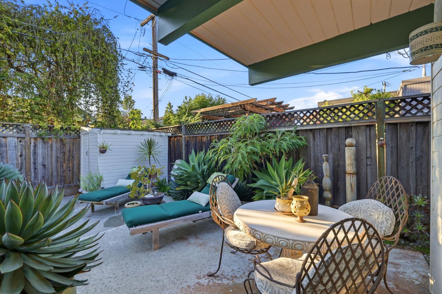 Detail Gallery Image 29 of 31 For 2265 Fairhill Ln, San Jose,  CA 95125 - 4 Beds | 2 Baths