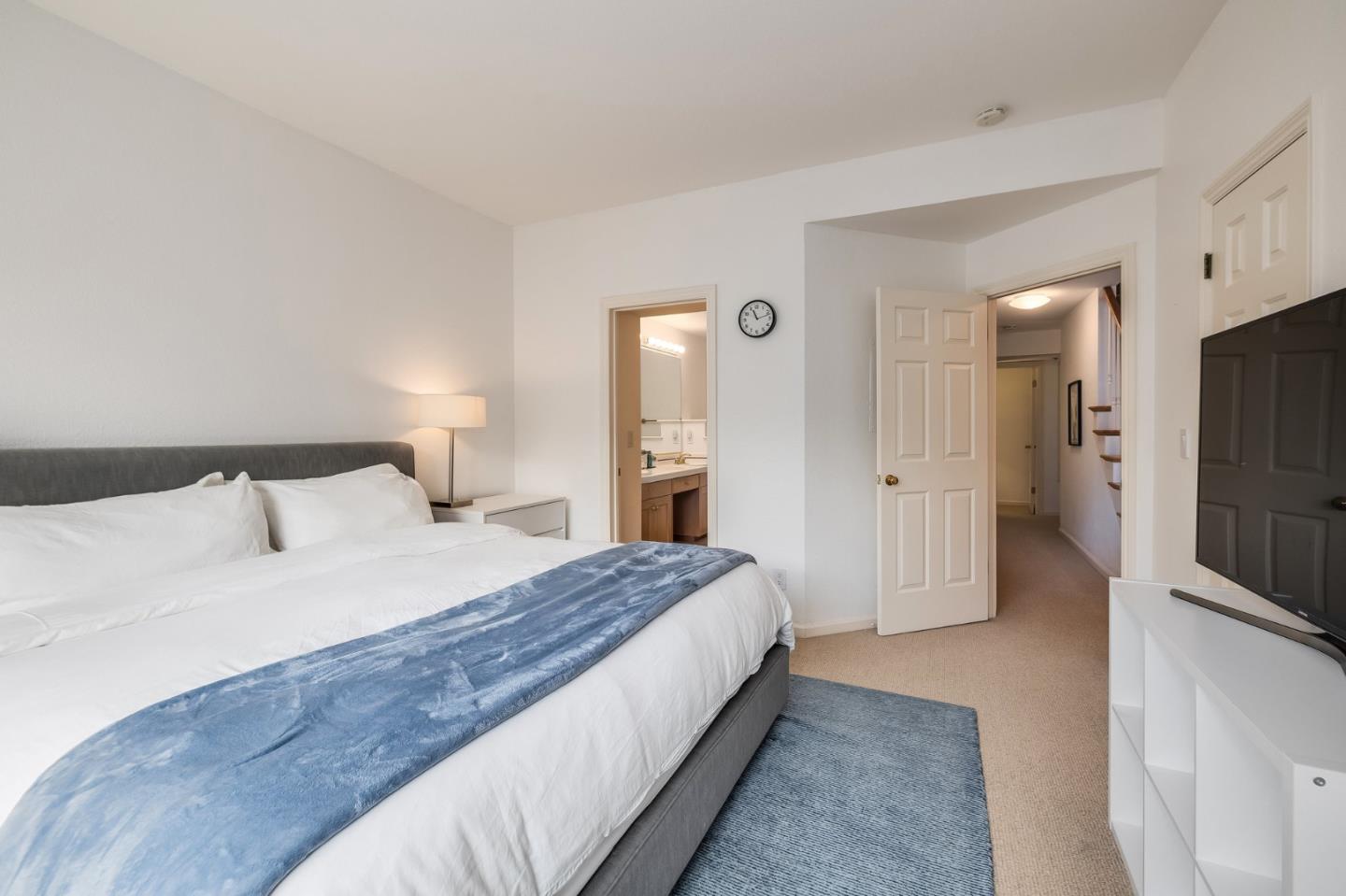 Detail Gallery Image 21 of 41 For 3421 El Camino Real #11,  Menlo Park,  CA 94027 - 3 Beds | 3/1 Baths