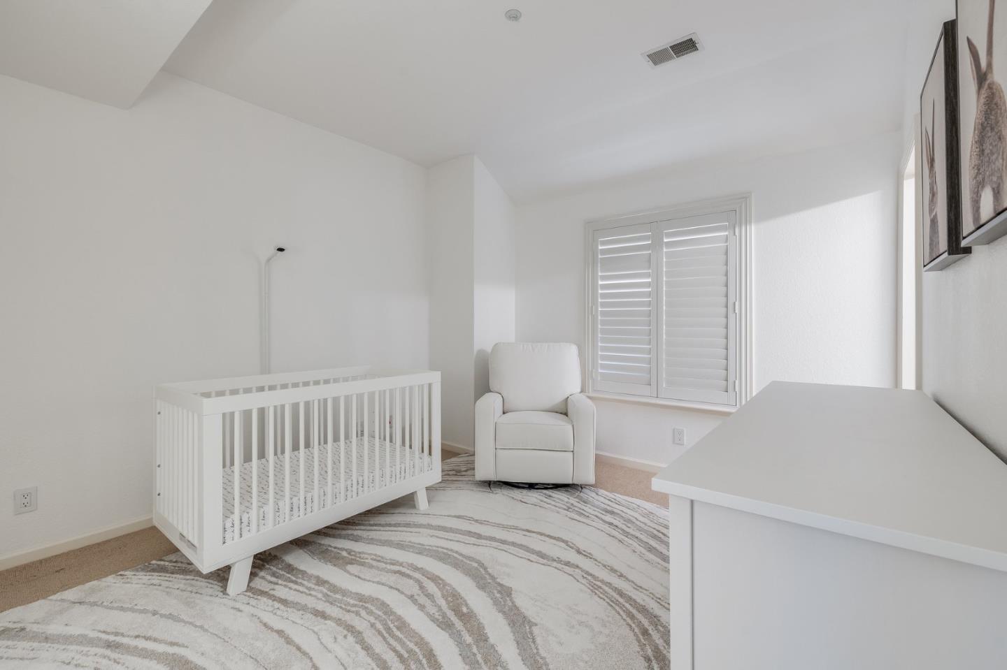 Detail Gallery Image 27 of 41 For 3421 El Camino Real #11,  Menlo Park,  CA 94027 - 3 Beds | 3/1 Baths