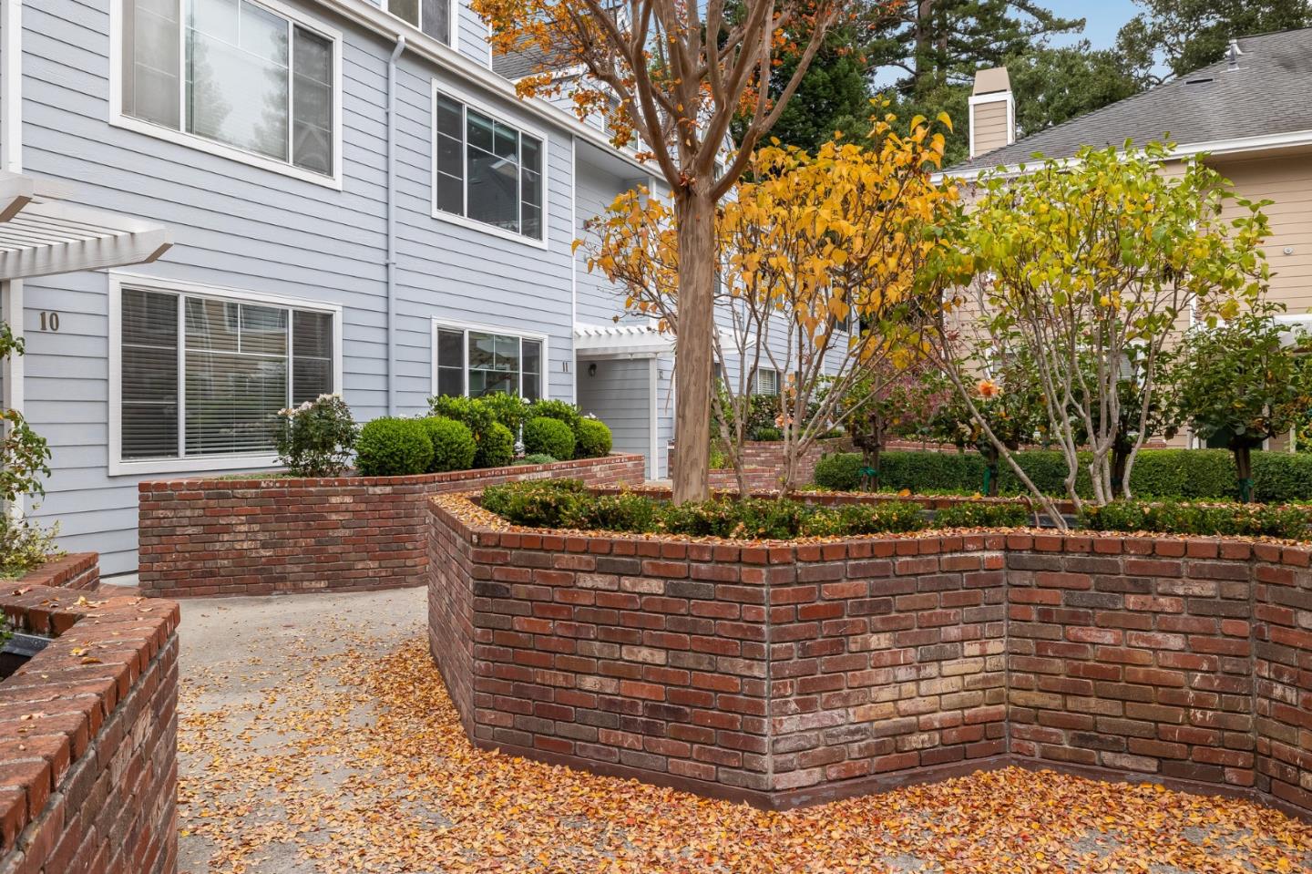 Detail Gallery Image 38 of 41 For 3421 El Camino Real #11,  Menlo Park,  CA 94027 - 3 Beds | 3/1 Baths