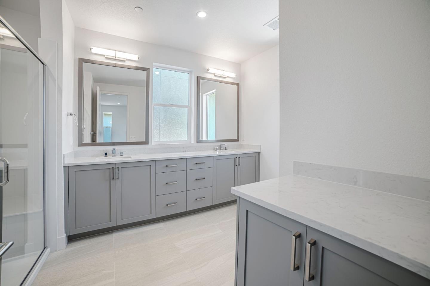 Detail Gallery Image 18 of 23 For 6010 Sunglow Ter, San Ramon,  CA 94583 - 4 Beds | 3/1 Baths