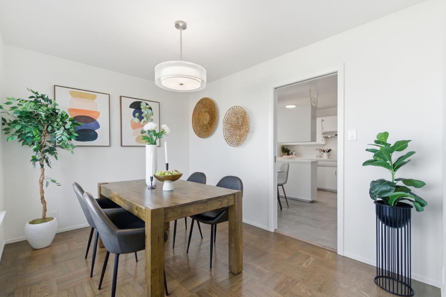 Detail Gallery Image 10 of 50 For 1322 Southgate Ave, Daly City,  CA 94015 - 3 Beds | 2 Baths