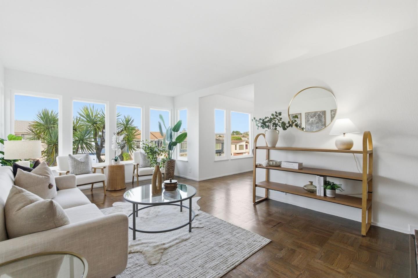 Detail Gallery Image 4 of 50 For 1322 Southgate Ave, Daly City,  CA 94015 - 3 Beds | 2 Baths