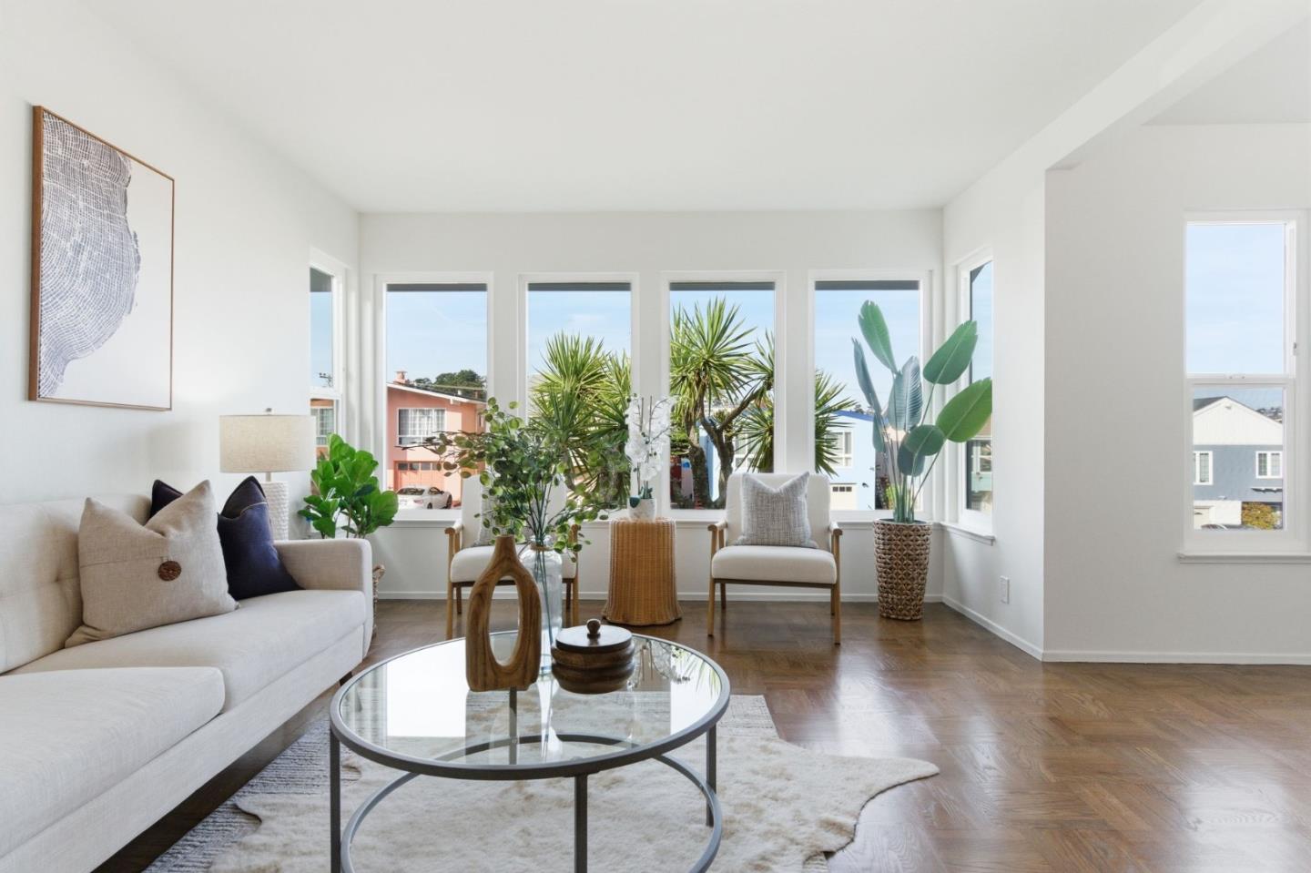 Detail Gallery Image 5 of 50 For 1322 Southgate Ave, Daly City,  CA 94015 - 3 Beds | 2 Baths