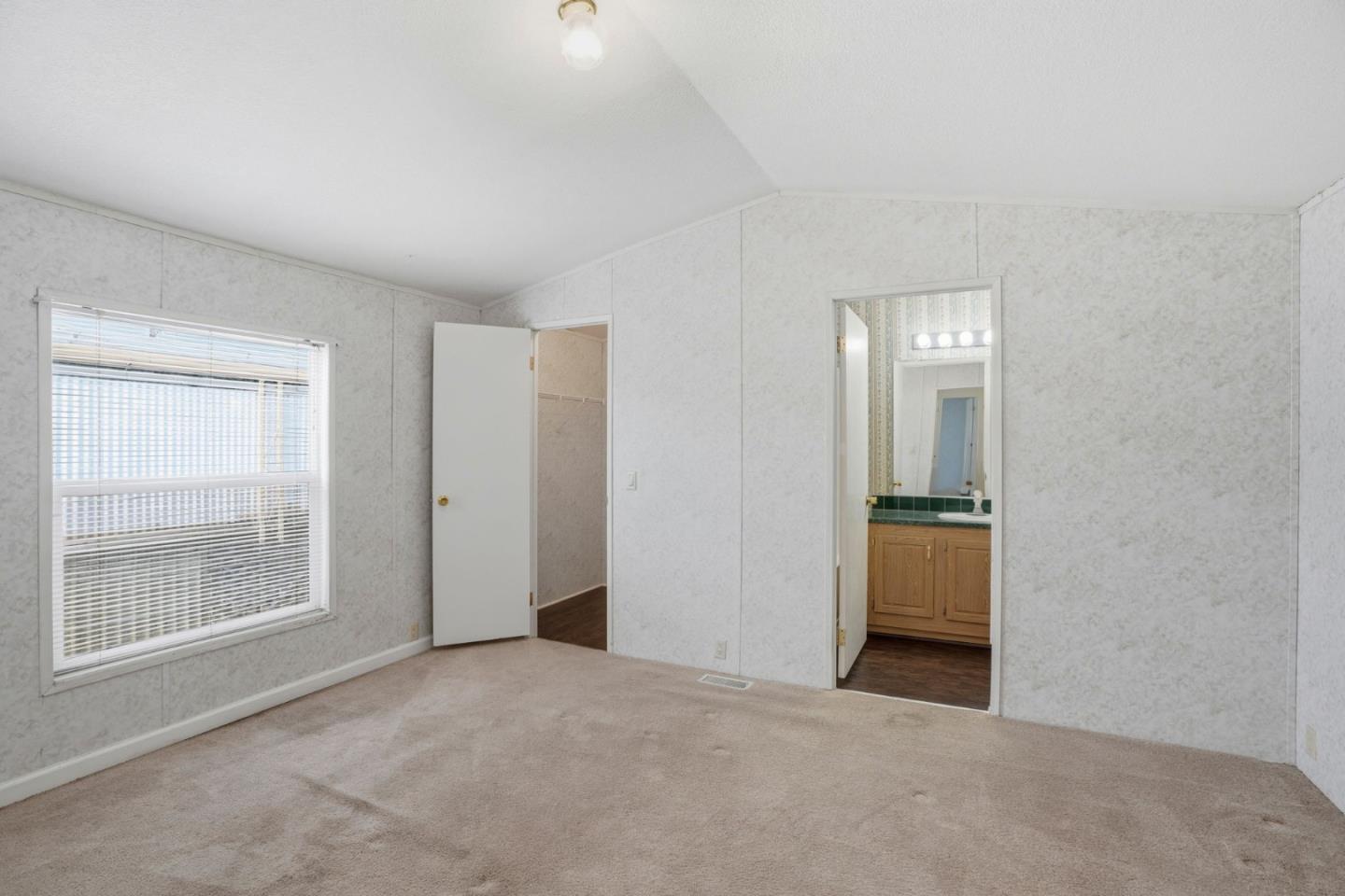 Detail Gallery Image 14 of 25 For 55 San Juan Grade Rd #17,  Salinas,  CA 93906 - 2 Beds | 2 Baths