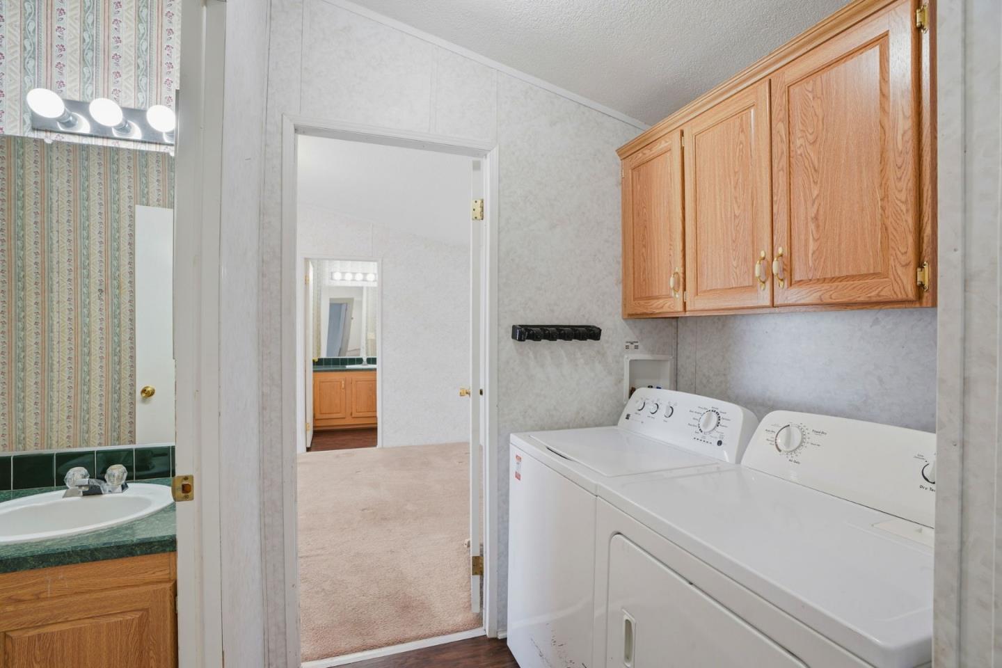 Detail Gallery Image 21 of 25 For 55 San Juan Grade Rd #17,  Salinas,  CA 93906 - 2 Beds | 2 Baths