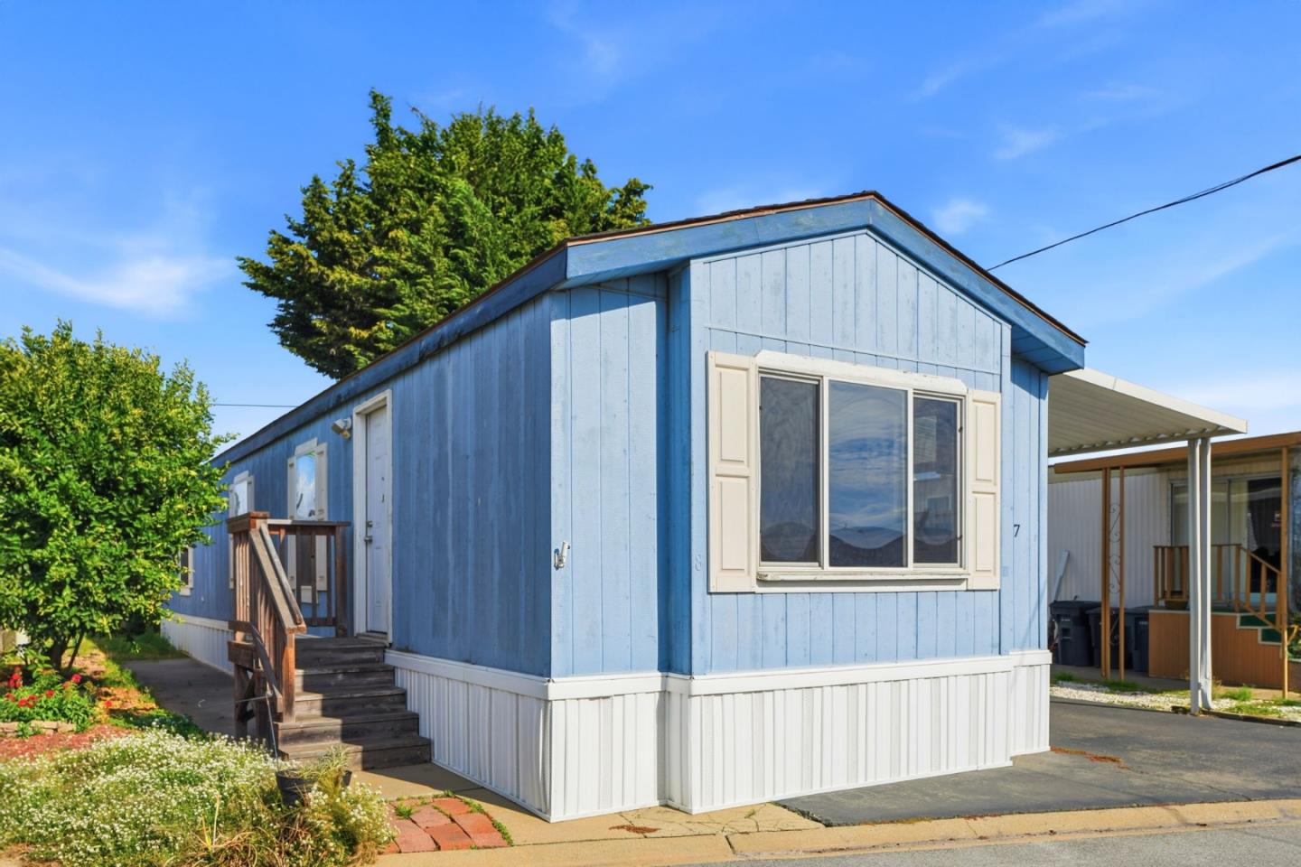 Detail Gallery Image 3 of 25 For 55 San Juan Grade Rd #17,  Salinas,  CA 93906 - 2 Beds | 2 Baths