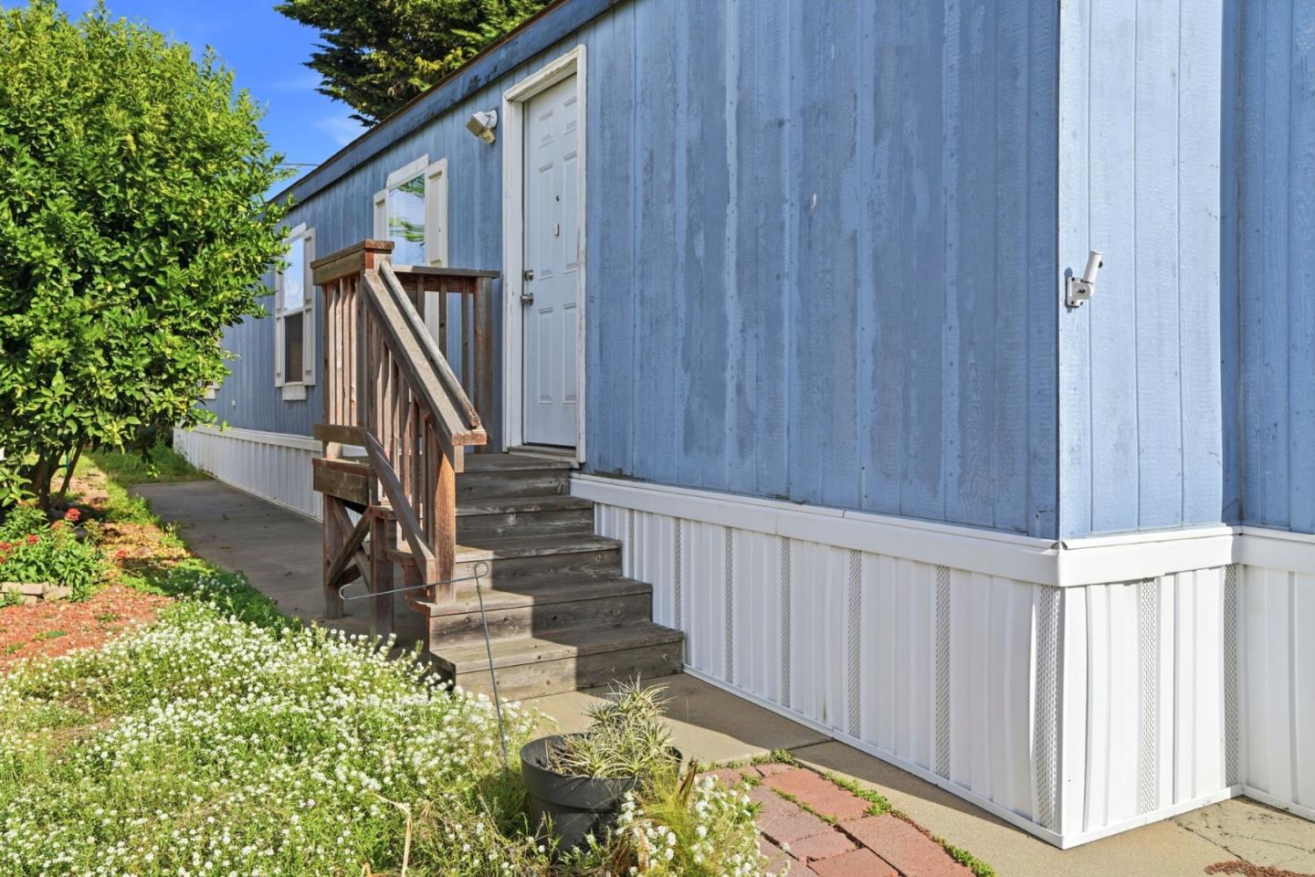 Detail Gallery Image 4 of 25 For 55 San Juan Grade Rd #17,  Salinas,  CA 93906 - 2 Beds | 2 Baths