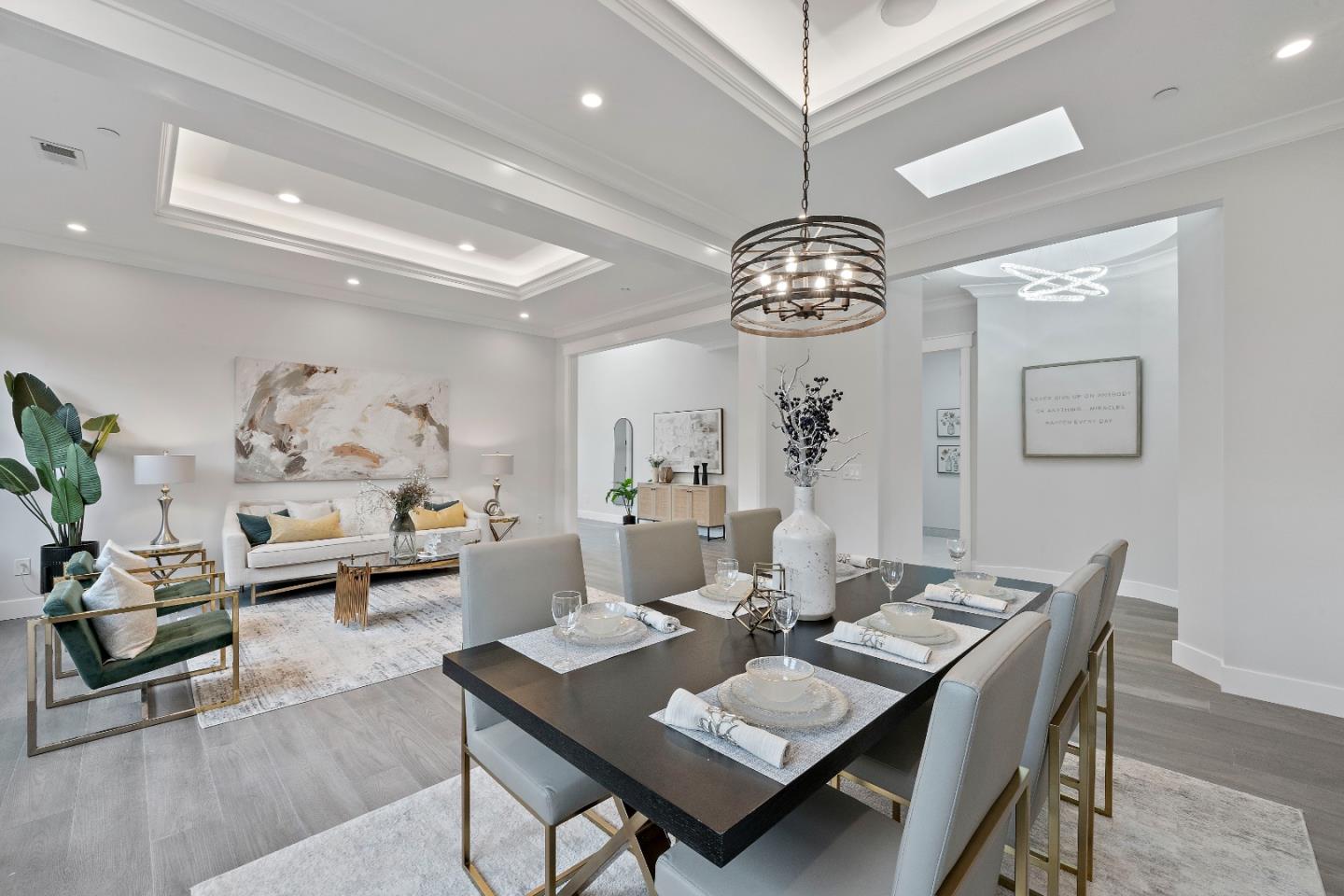 Detail Gallery Image 17 of 74 For 18823 Casa Blanca Ln, Saratoga,  CA 95070 - 5 Beds | 4/1 Baths