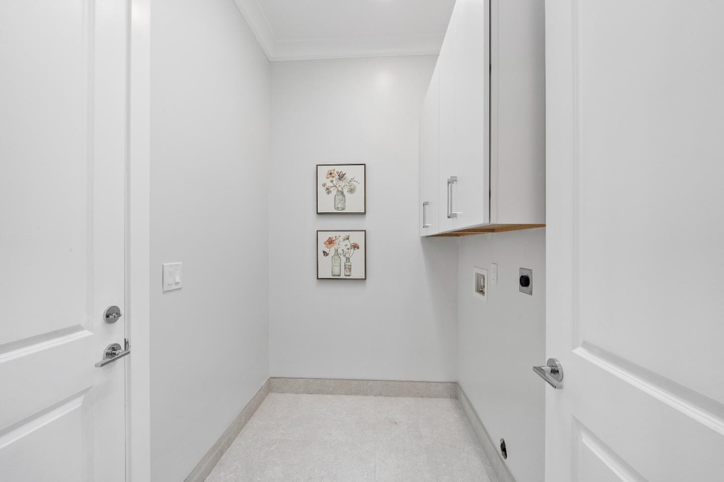 Detail Gallery Image 19 of 74 For 18823 Casa Blanca Ln, Saratoga,  CA 95070 - 5 Beds | 4/1 Baths