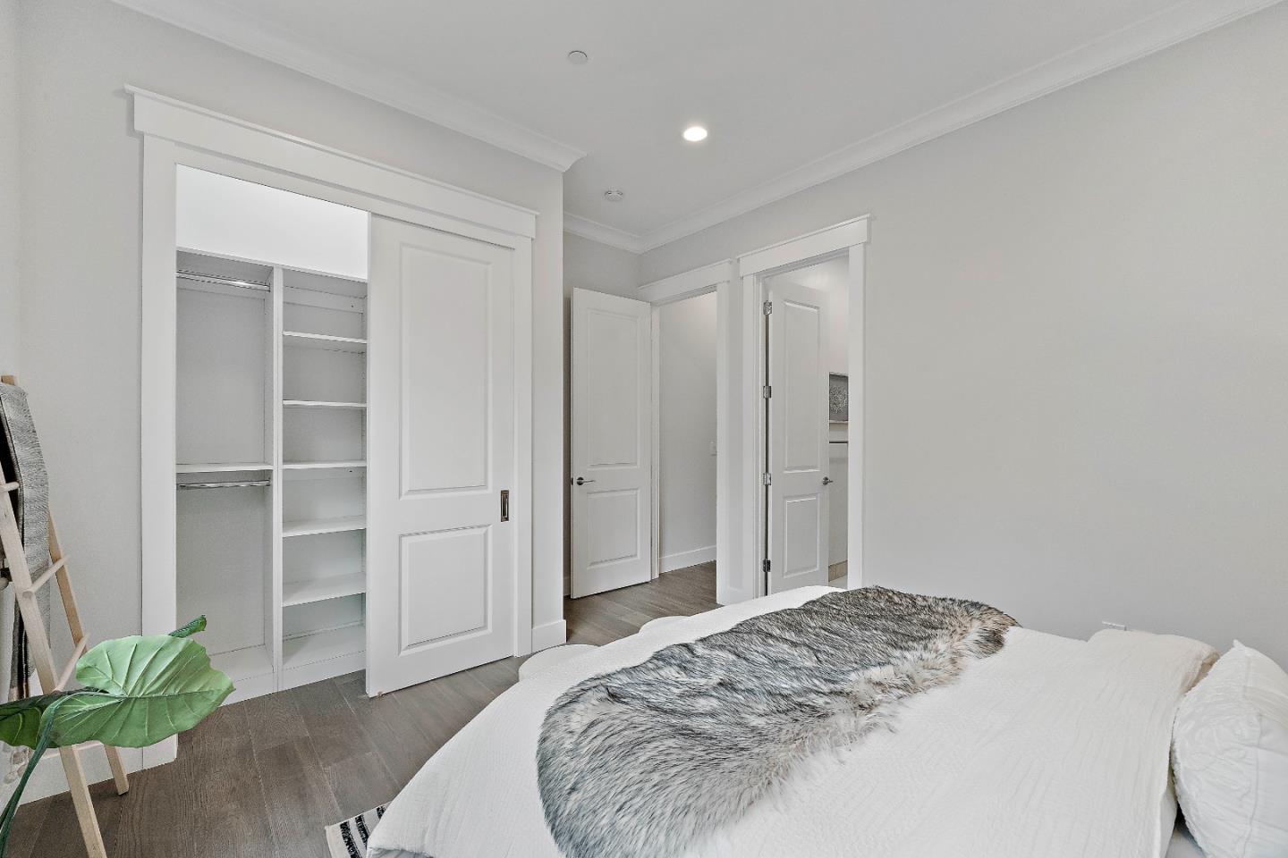 Detail Gallery Image 23 of 74 For 18823 Casa Blanca Ln, Saratoga,  CA 95070 - 5 Beds | 4/1 Baths