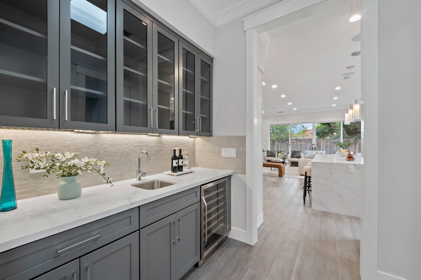 Detail Gallery Image 32 of 74 For 18823 Casa Blanca Ln, Saratoga,  CA 95070 - 5 Beds | 4/1 Baths