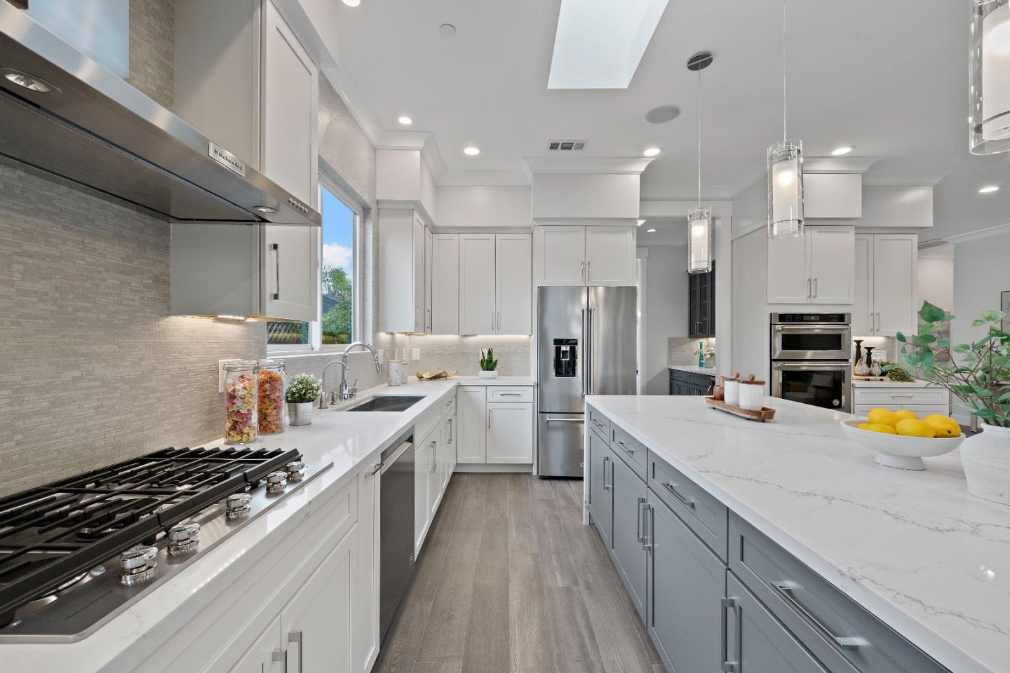 Detail Gallery Image 35 of 74 For 18823 Casa Blanca Ln, Saratoga,  CA 95070 - 5 Beds | 4/1 Baths