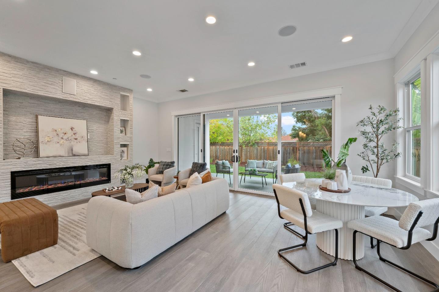 Detail Gallery Image 36 of 74 For 18823 Casa Blanca Ln, Saratoga,  CA 95070 - 5 Beds | 4/1 Baths