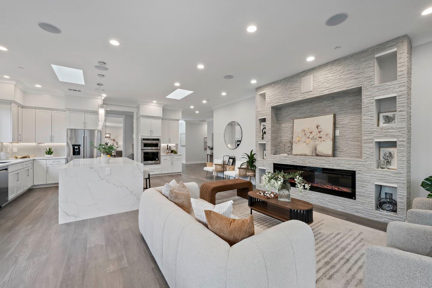 Detail Gallery Image 37 of 74 For 18823 Casa Blanca Ln, Saratoga,  CA 95070 - 5 Beds | 4/1 Baths