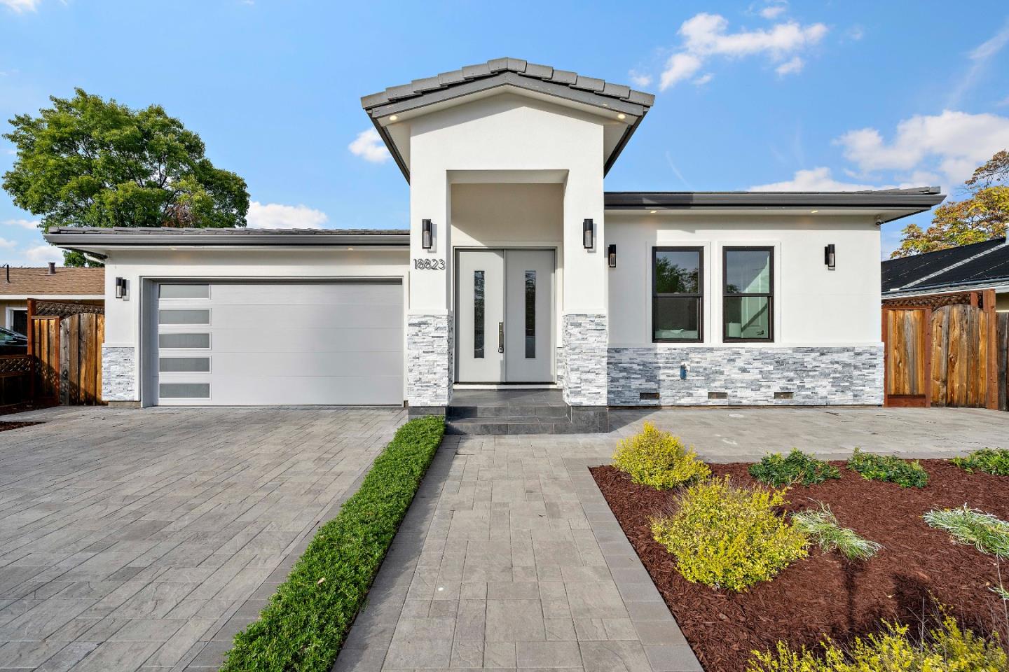 Detail Gallery Image 4 of 74 For 18823 Casa Blanca Ln, Saratoga,  CA 95070 - 5 Beds | 4/1 Baths