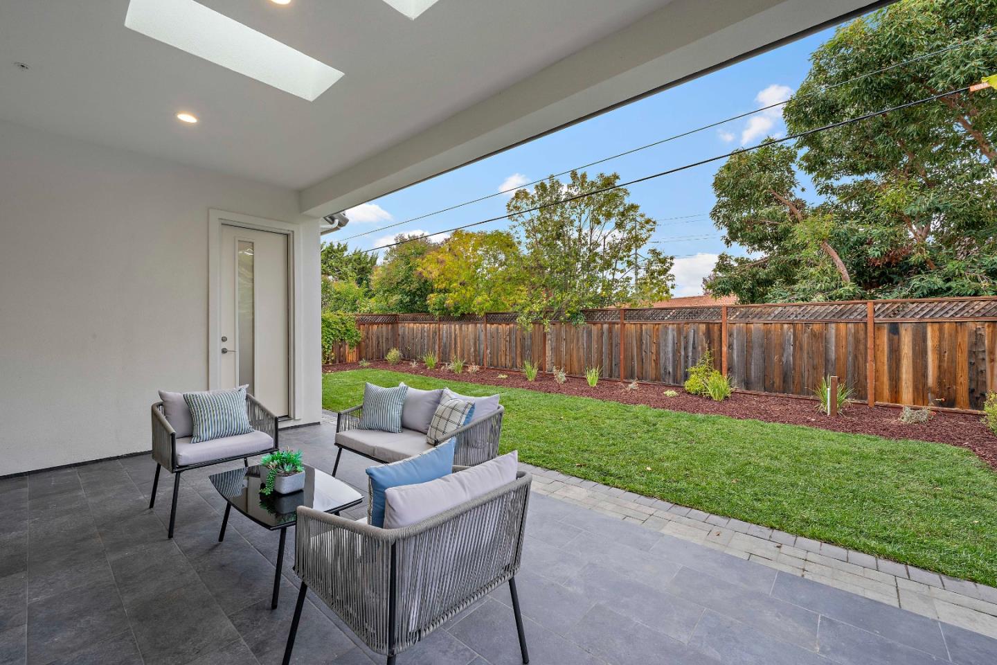 Detail Gallery Image 56 of 74 For 18823 Casa Blanca Ln, Saratoga,  CA 95070 - 5 Beds | 4/1 Baths
