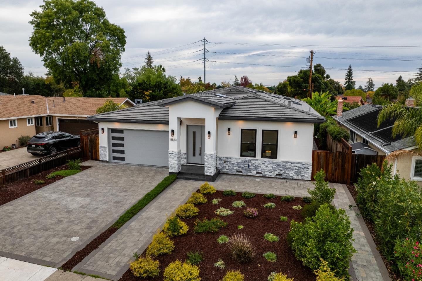 Detail Gallery Image 67 of 74 For 18823 Casa Blanca Ln, Saratoga,  CA 95070 - 5 Beds | 4/1 Baths