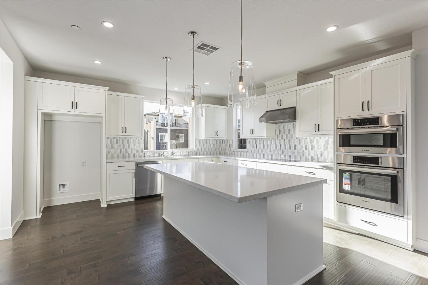 Detail Gallery Image 5 of 23 For 6008 Sunglow Ter, San Ramon,  CA 94583 - 3 Beds | 3/1 Baths