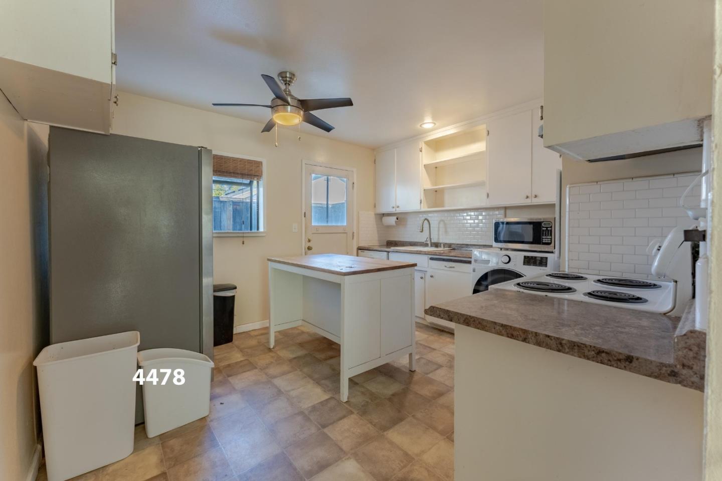 Detail Gallery Image 19 of 37 For 4478 Colombo Dr, San Jose,  CA 95130 - – Beds | – Baths