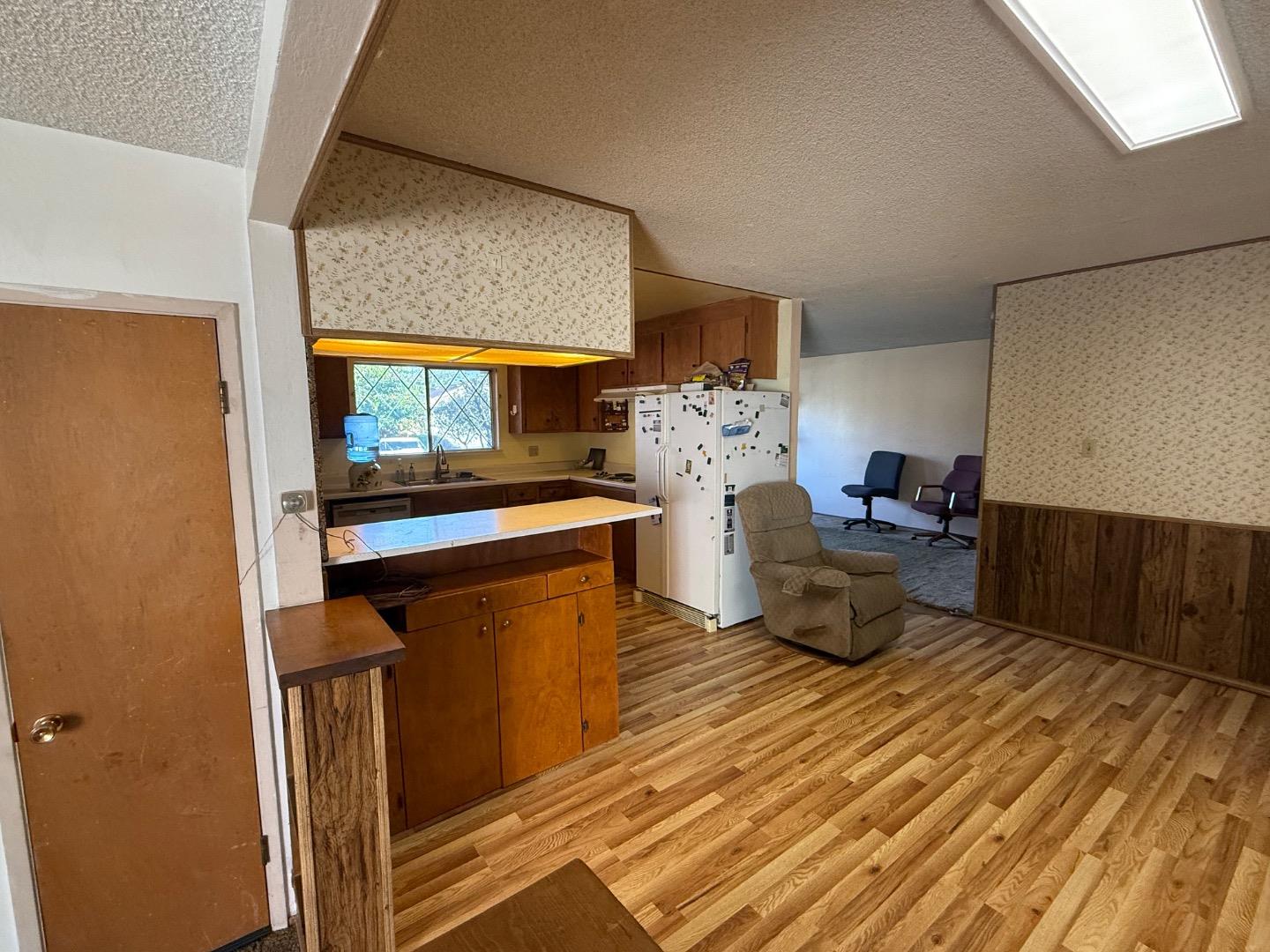 Detail Gallery Image 3 of 16 For 38809 Judie Way, Fremont,  CA 94536 - 4 Beds | 2 Baths