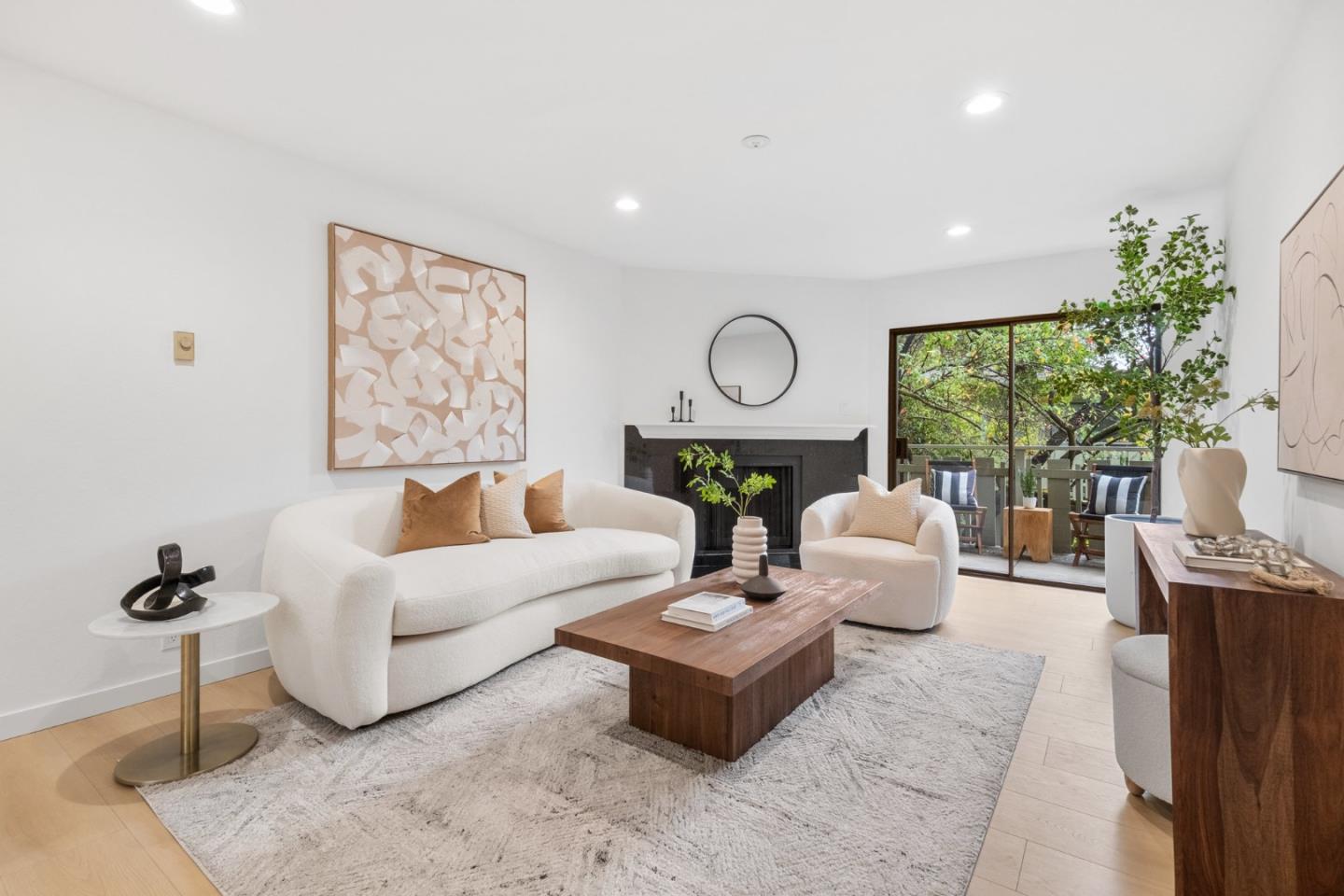 Detail Gallery Image 2 of 40 For 1070 Mercedes Ave #24,  Los Altos,  CA 94022 - 2 Beds | 2 Baths