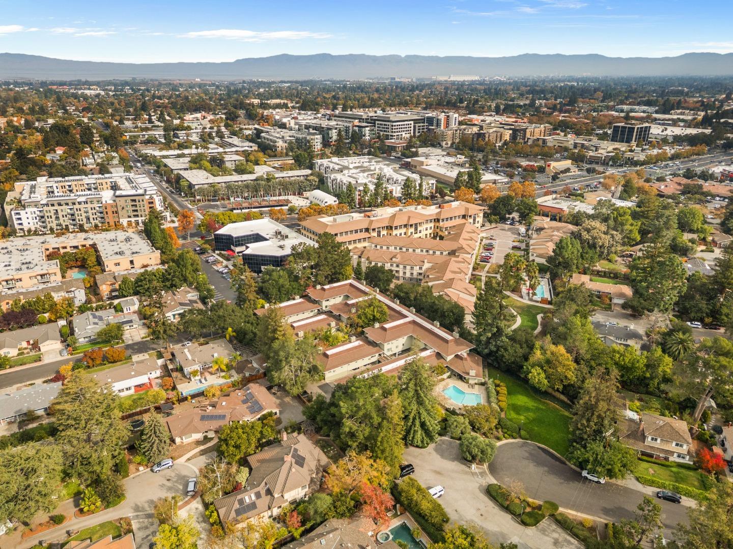 Detail Gallery Image 36 of 40 For 1070 Mercedes Ave #24,  Los Altos,  CA 94022 - 2 Beds | 2 Baths