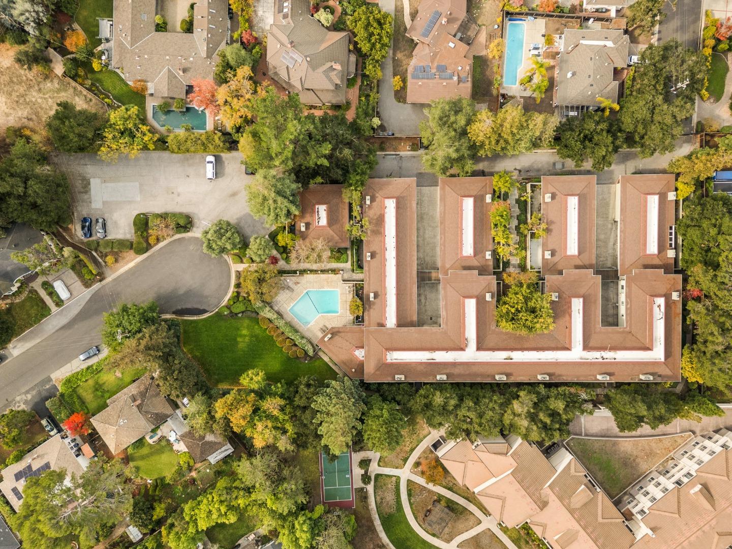 Detail Gallery Image 37 of 40 For 1070 Mercedes Ave #24,  Los Altos,  CA 94022 - 2 Beds | 2 Baths