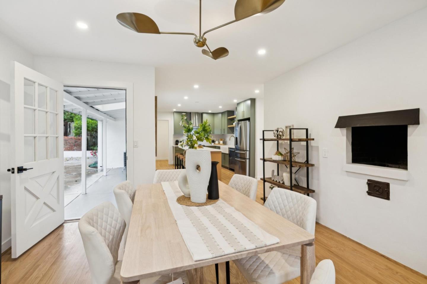 Detail Gallery Image 28 of 84 For 386 Fleming Ave, San Jose,  CA 95127 - 3 Beds | 2 Baths