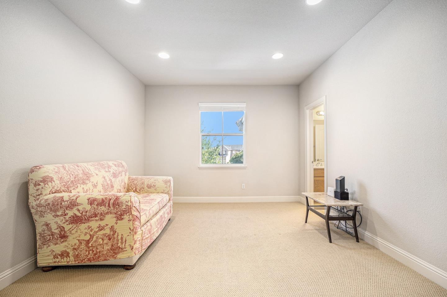 Detail Gallery Image 26 of 53 For 1964 Finger Peak Way, Antioch,  CA 94531 - 5 Beds | 5/1 Baths