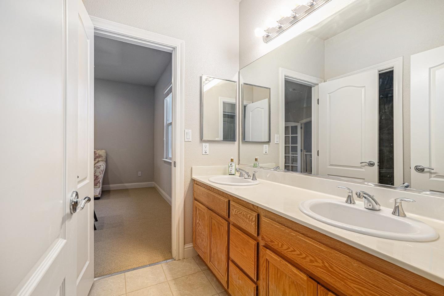 Detail Gallery Image 30 of 53 For 1964 Finger Peak Way, Antioch,  CA 94531 - 5 Beds | 5/1 Baths