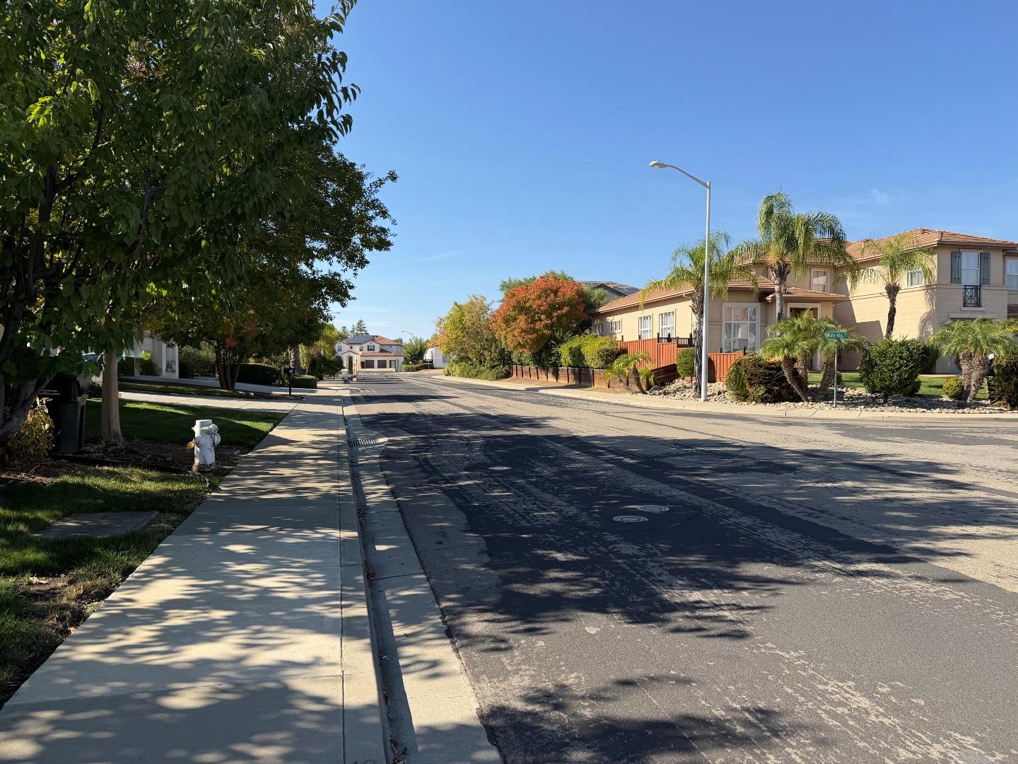 Detail Gallery Image 51 of 53 For 1964 Finger Peak Way, Antioch,  CA 94531 - 5 Beds | 5/1 Baths