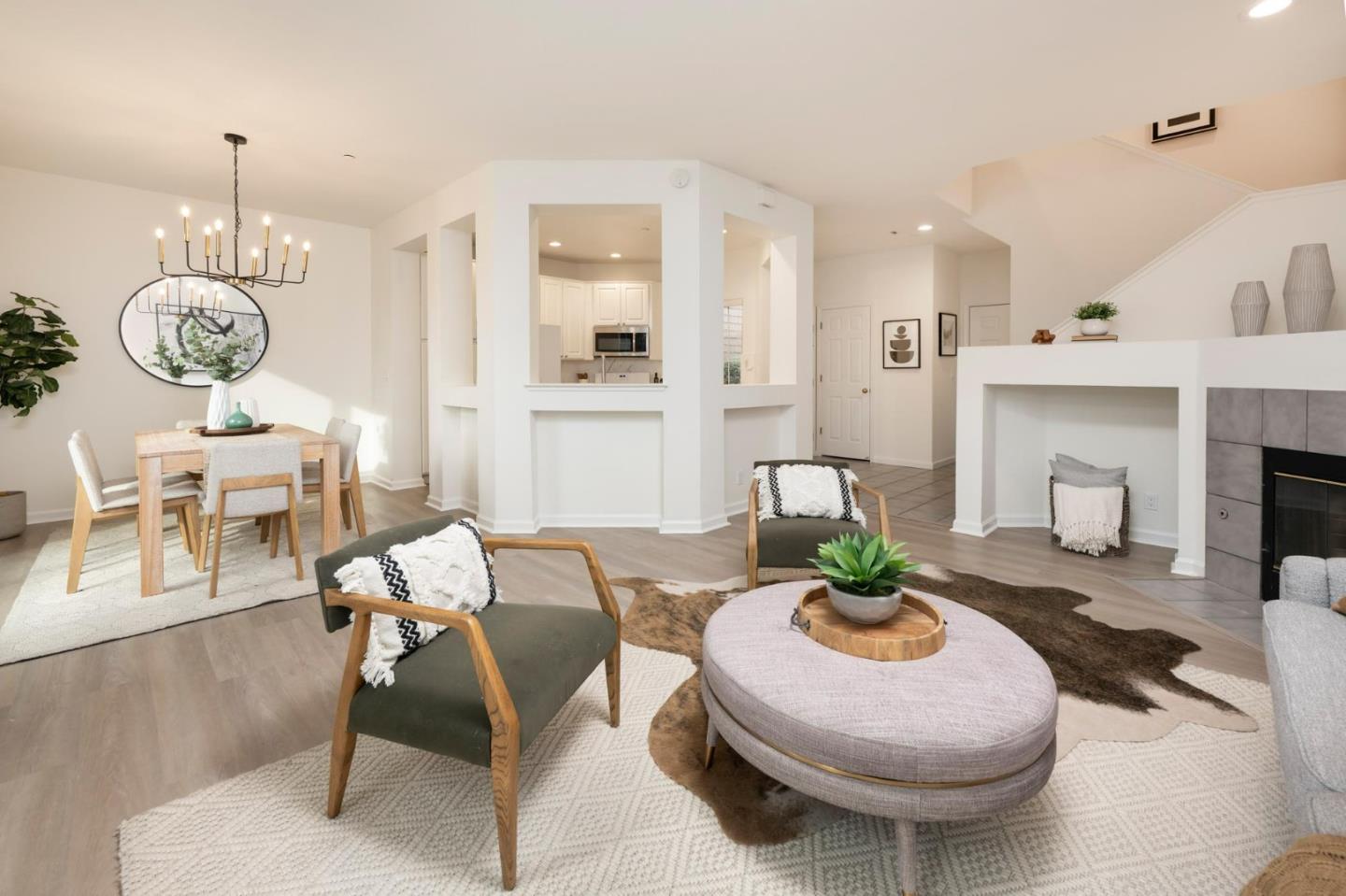 Detail Gallery Image 8 of 23 For 106 Camerota Way, Redwood Shores,  CA 94065 - 3 Beds | 2/1 Baths