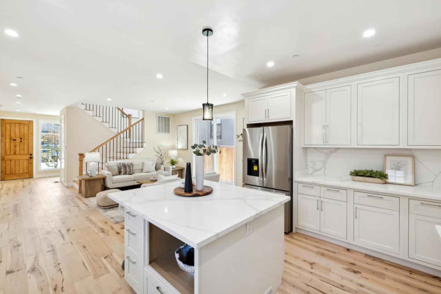 Detail Gallery Image 15 of 45 For 121 S Fremont St, San Mateo,  CA 94401 - 4 Beds | 5 Baths