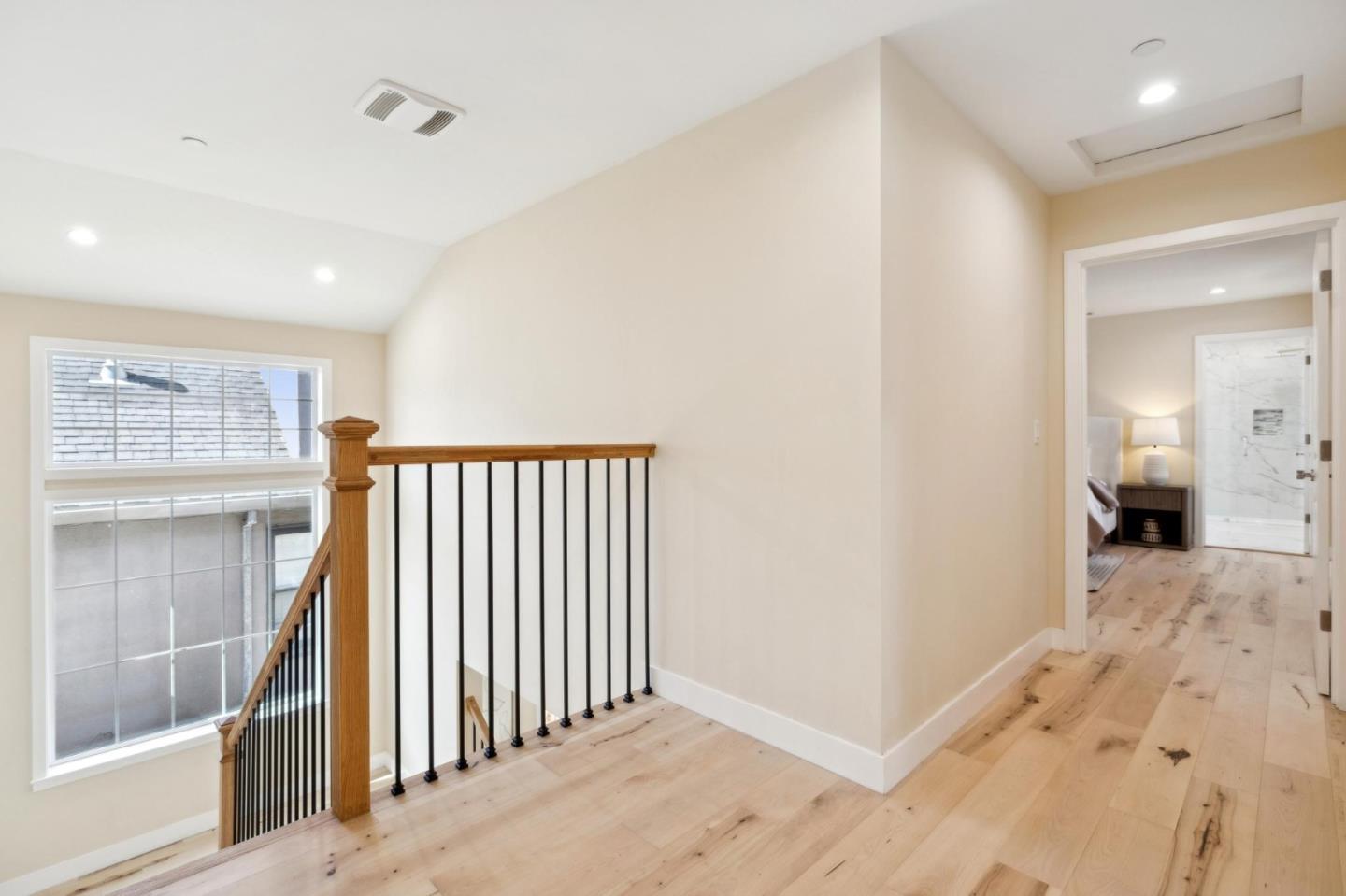 Detail Gallery Image 19 of 45 For 121 S Fremont St, San Mateo,  CA 94401 - 4 Beds | 5 Baths