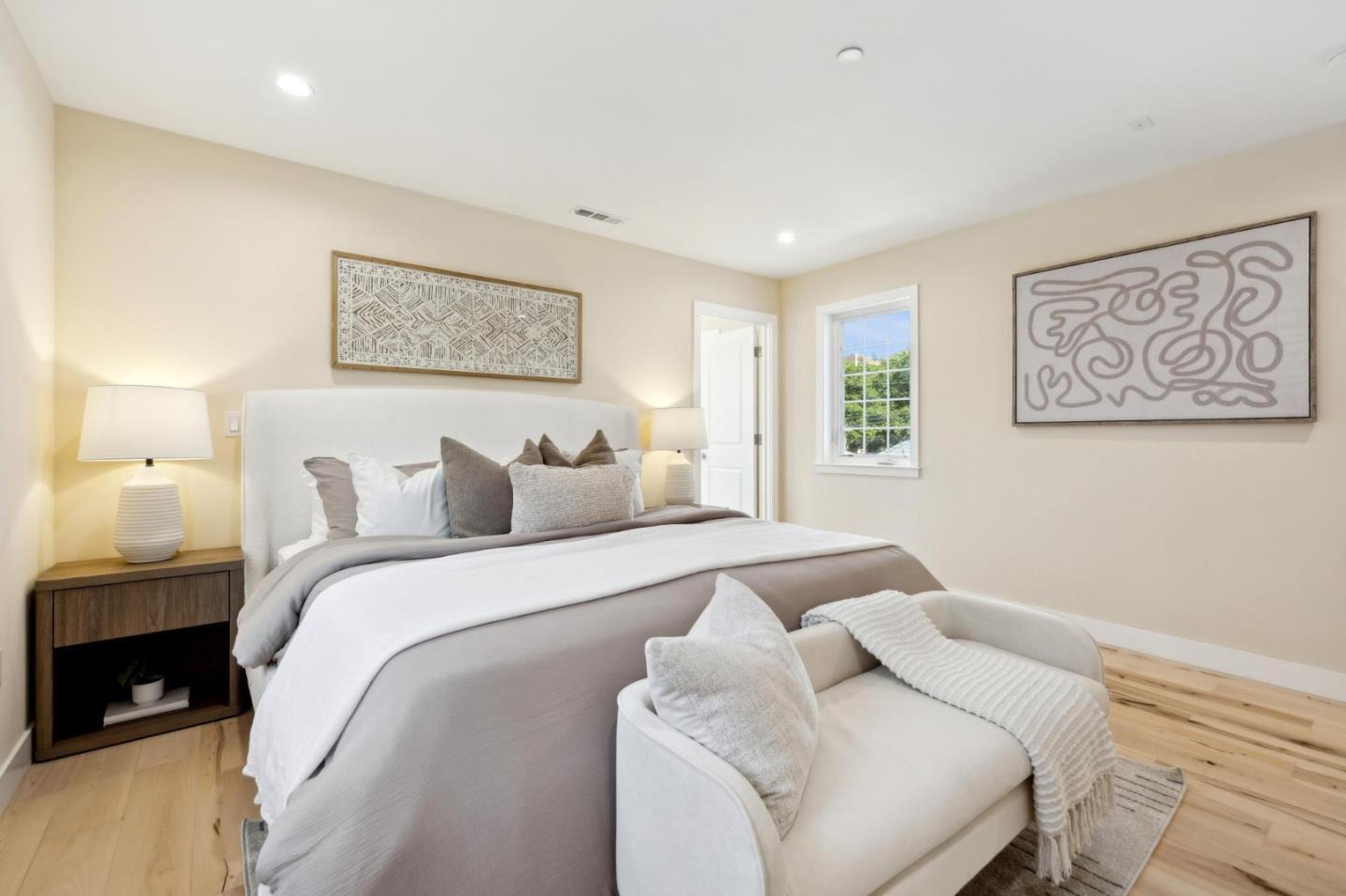 Detail Gallery Image 21 of 45 For 121 S Fremont St, San Mateo,  CA 94401 - 4 Beds | 5 Baths