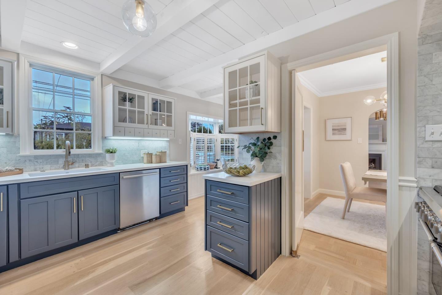 Detail Gallery Image 18 of 79 For 330 30th Ave, San Mateo,  CA 94403 - 4 Beds | 4 Baths