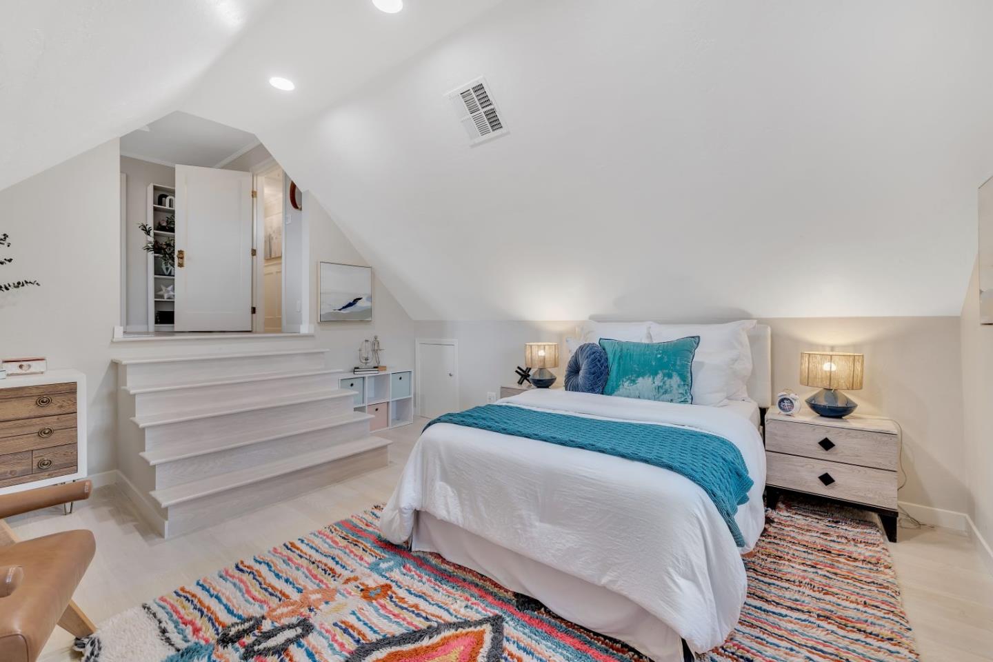 Detail Gallery Image 38 of 79 For 330 30th Ave, San Mateo,  CA 94403 - 4 Beds | 4 Baths