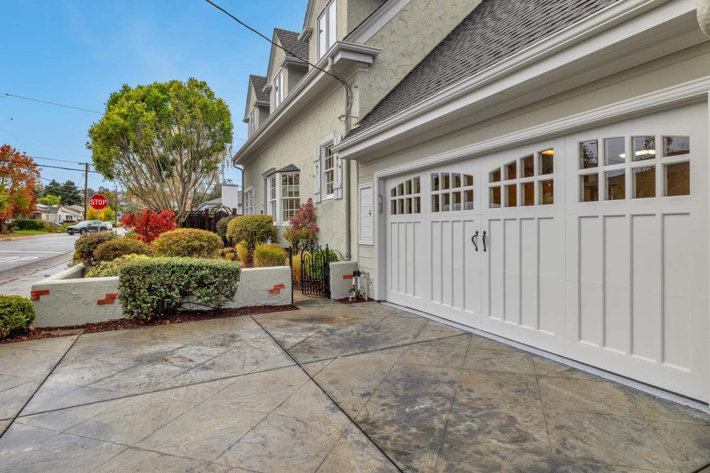 Detail Gallery Image 4 of 79 For 330 30th Ave, San Mateo,  CA 94403 - 4 Beds | 4 Baths