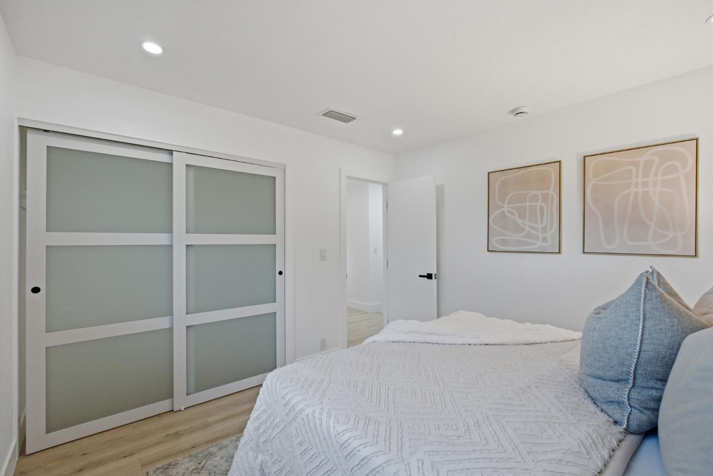 Detail Gallery Image 25 of 50 For 422 Liquidambar Way, Sunnyvale,  CA 94086 - 4 Beds | 2/1 Baths