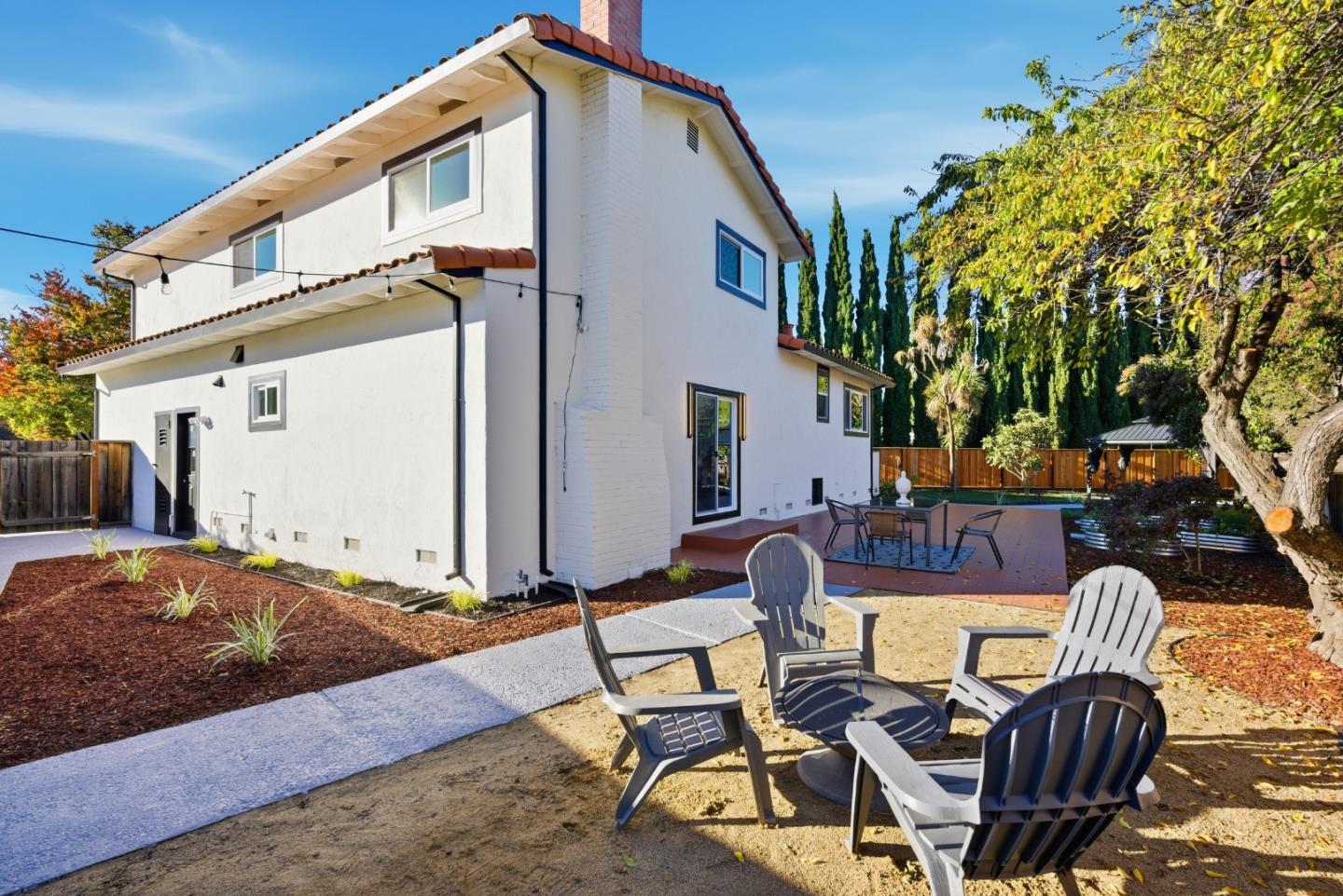 Detail Gallery Image 34 of 50 For 422 Liquidambar Way, Sunnyvale,  CA 94086 - 4 Beds | 2/1 Baths