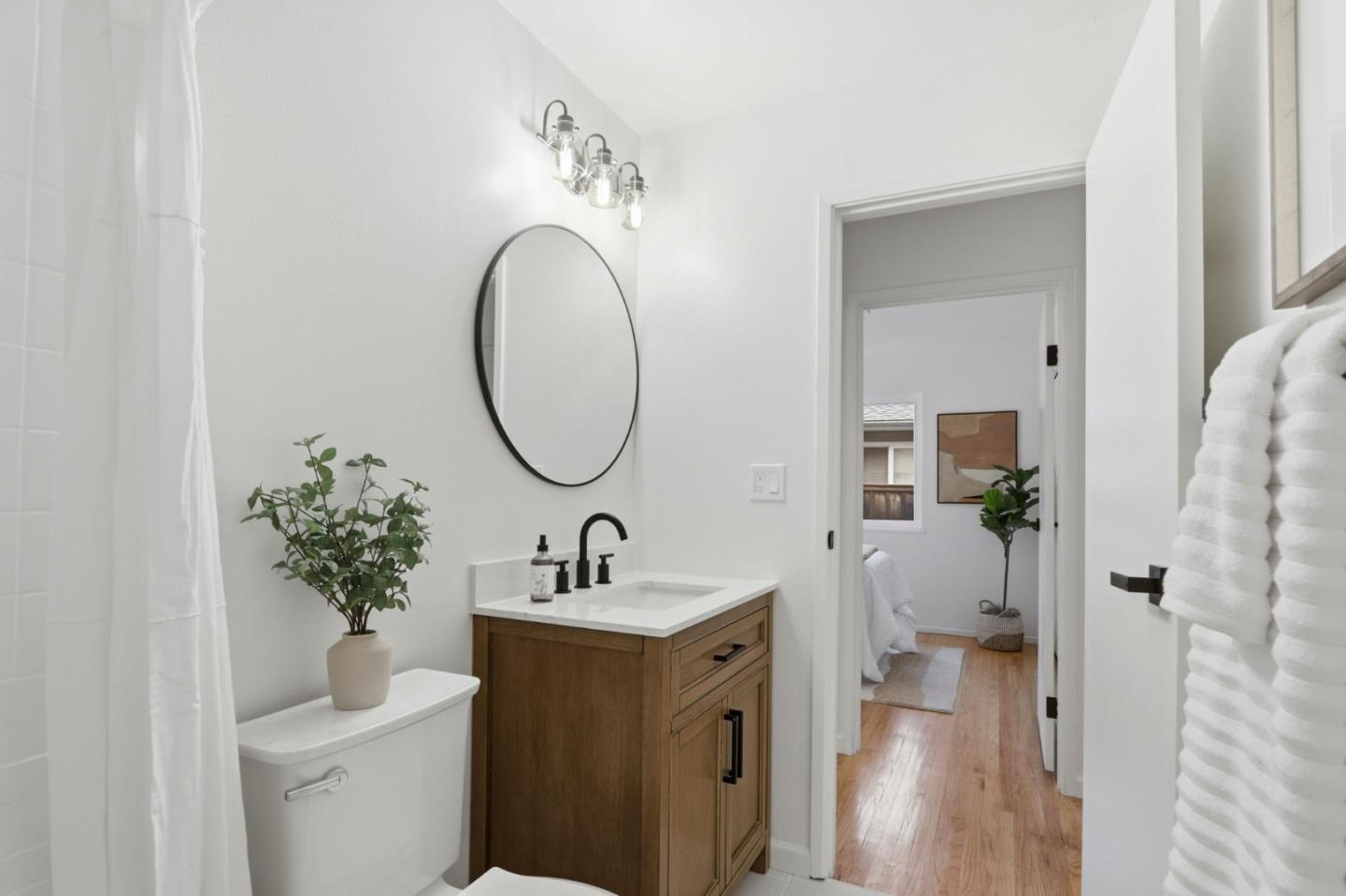 Detail Gallery Image 19 of 43 For 5027 Corbin Ave, San Jose,  CA 95118 - 4 Beds | 2 Baths